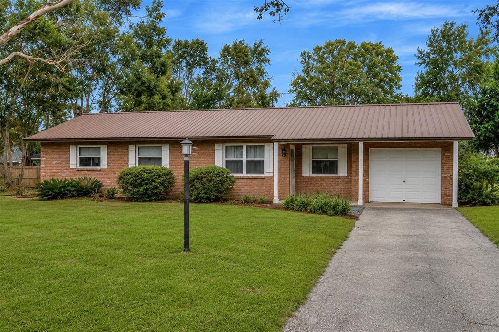12212 FLORAL LANE
