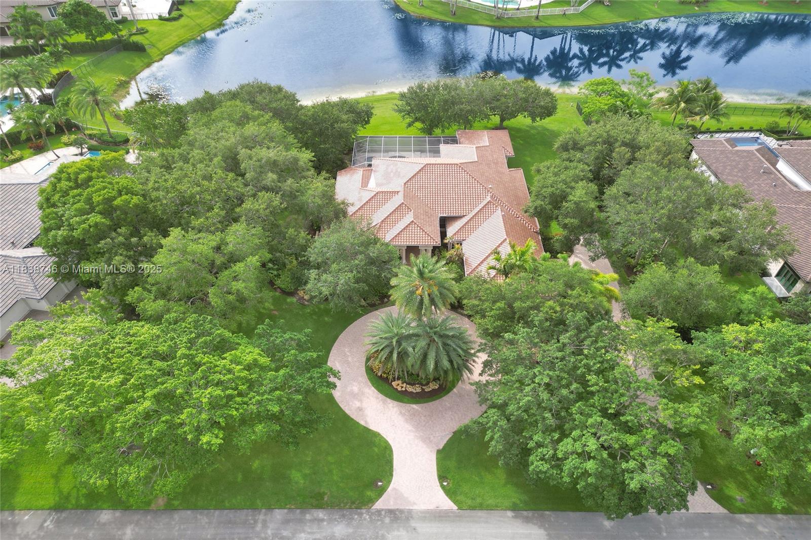 3833 Pine Lake Dr, Weston FL 33332