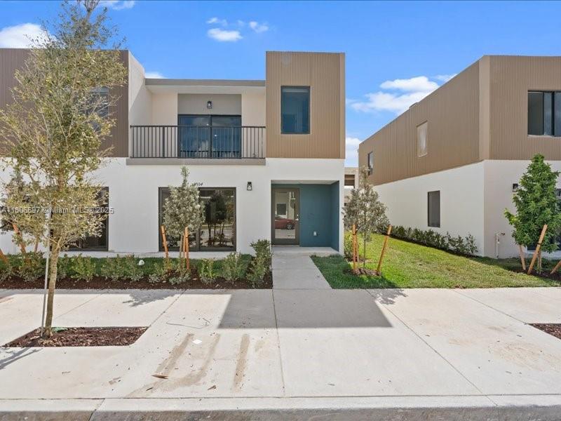 14568 SW 261 TERR, Homestead FL 33032