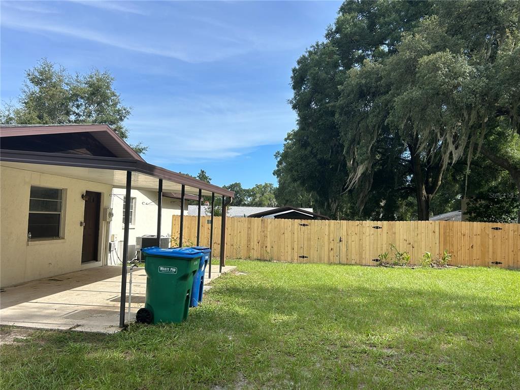 25639 SW 18TH AVENUE, NEWBERRY, FL — photo 4 of 8
