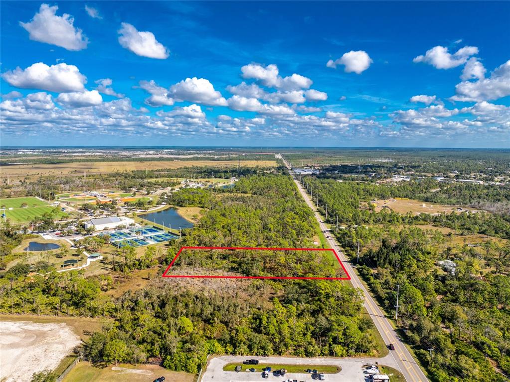 1060 S RIVER ROAD, ENGLEWOOD, FL — photo 4 of 14