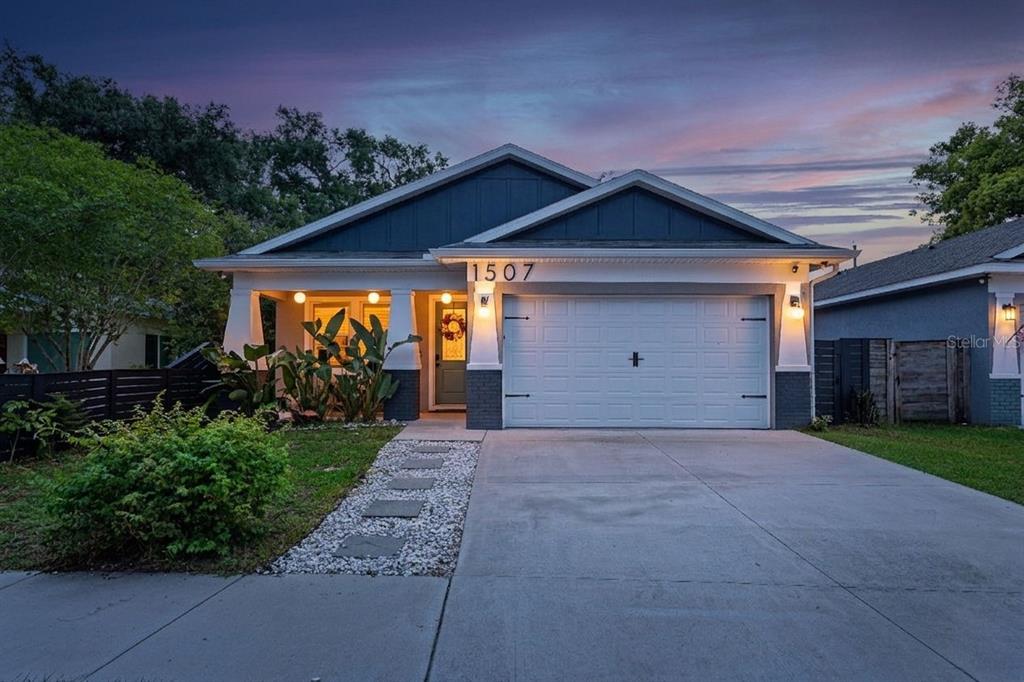 1507 HILLSIDE DRIVE