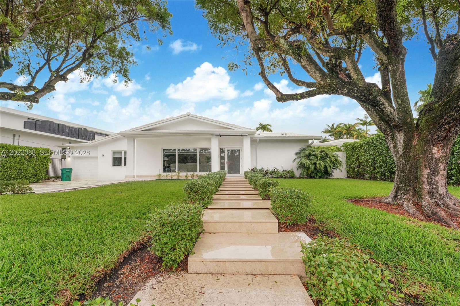 801 NE 76th St, Miami FL 33138