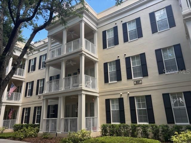 921 BEGONIA ROAD UNIT 302