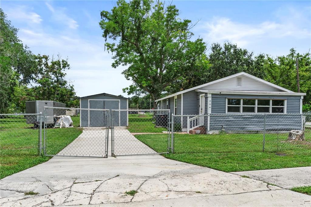 204 PINE AVENUE, POLK CITY, FL — photo 5 of 30