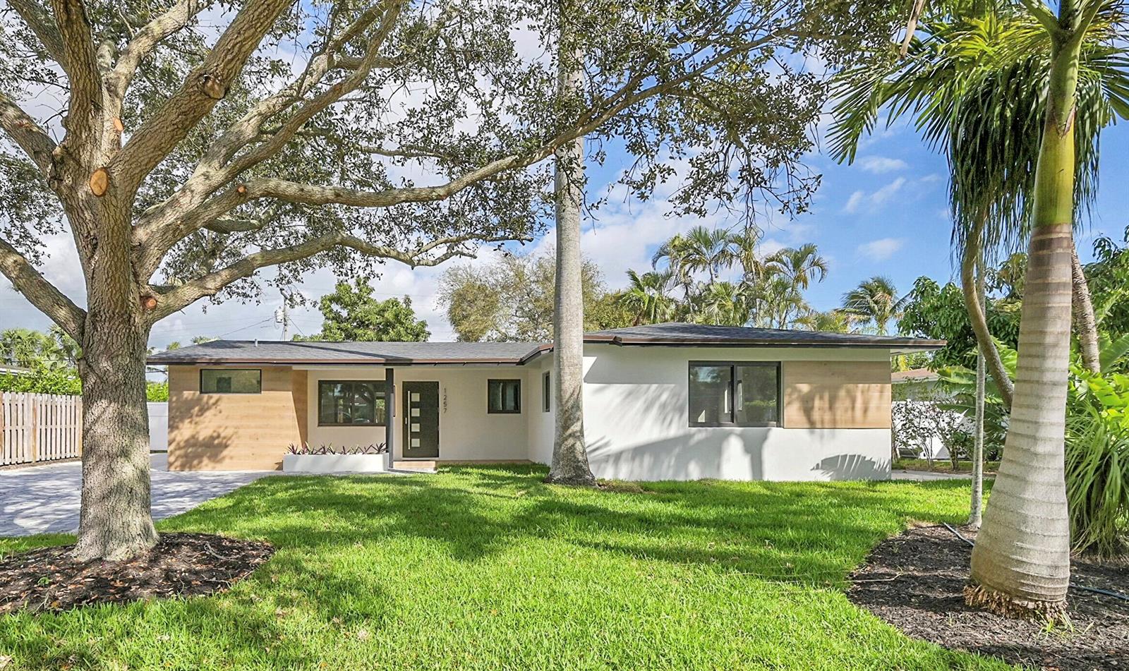 1257 NW 4th Street, Boca Raton FL 33486