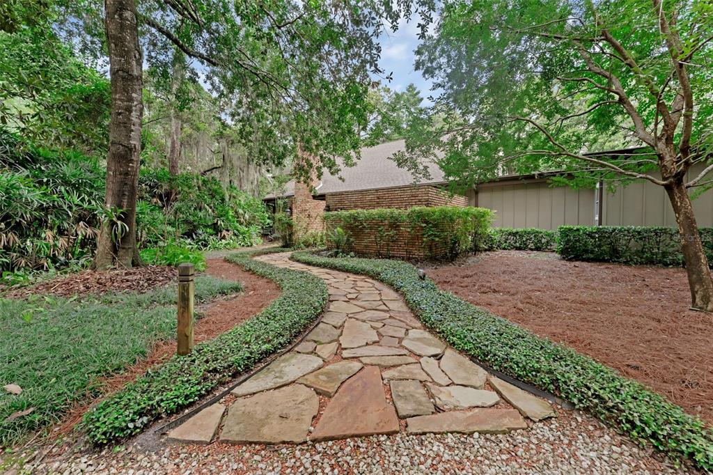 4702 SHORECREST DRIVE