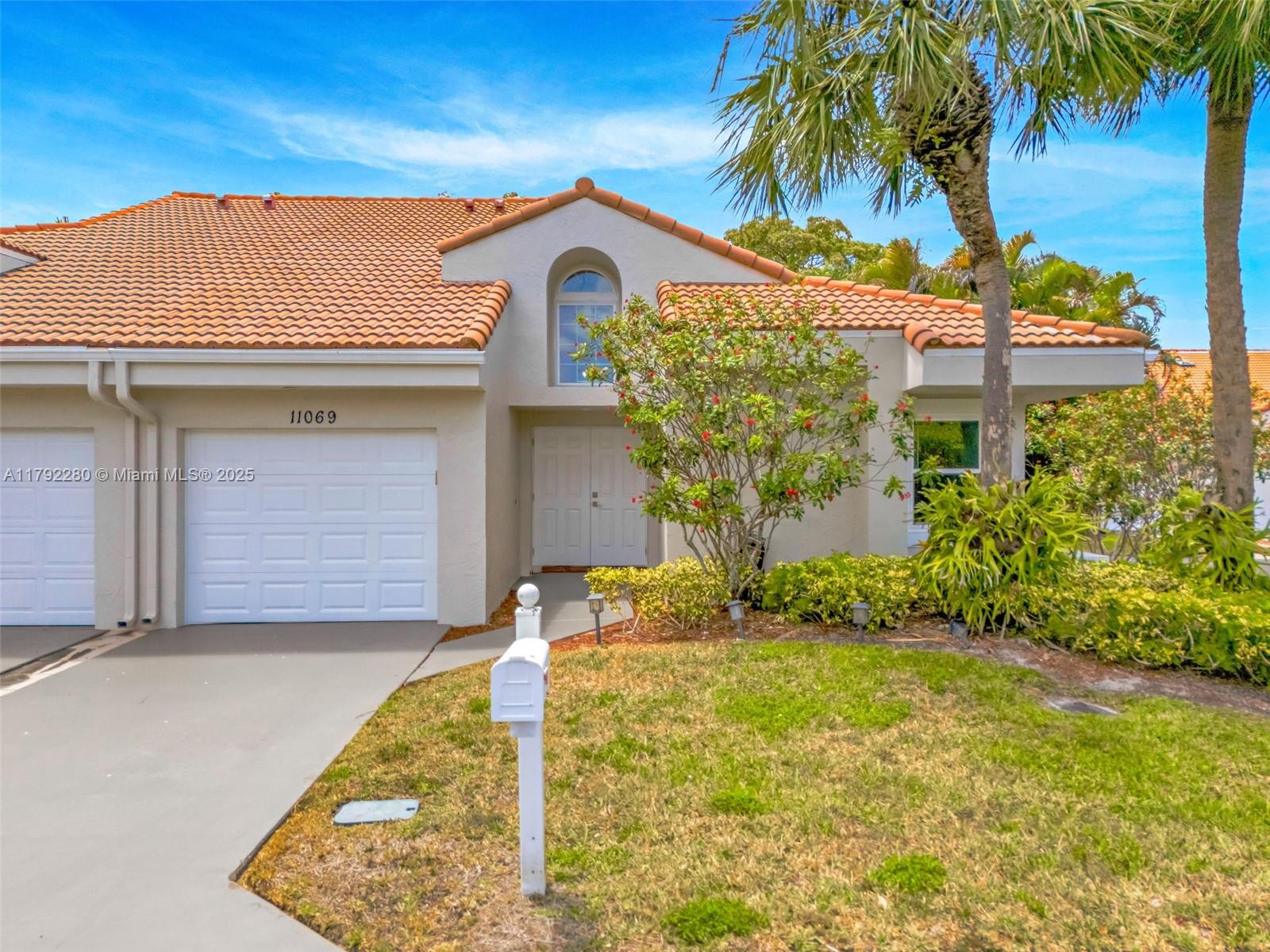 11069 Rios Rd, Boca Raton FL 33498