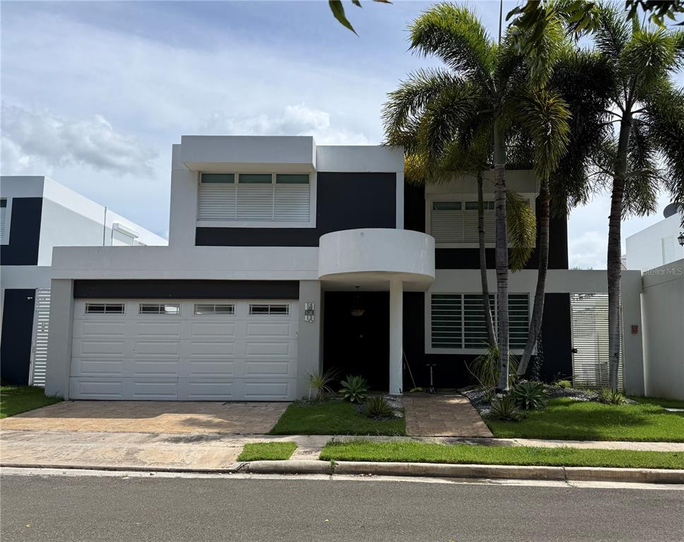 2623 CALLE PALMA DE SIERRA
