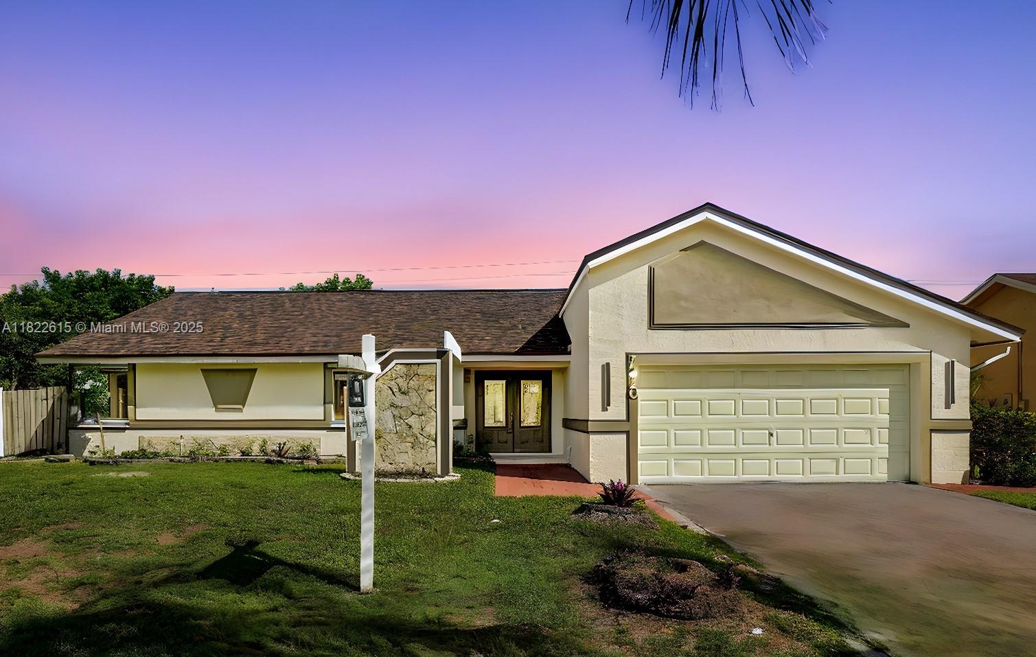 7220 NW 44th Ct, Lauderhill FL 33319