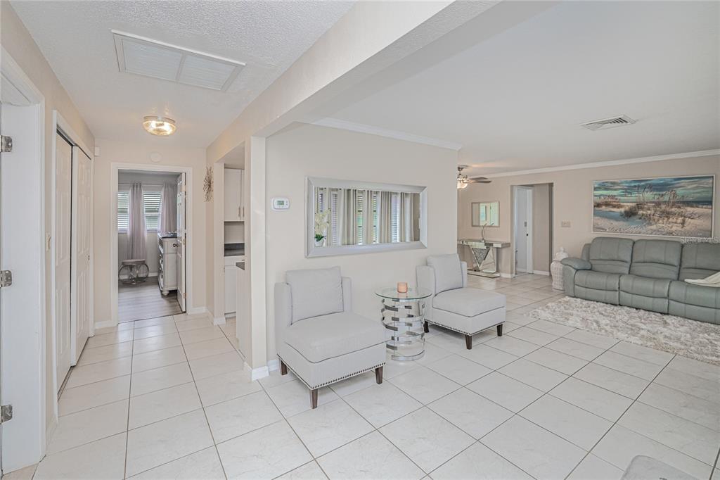 18423 ALPHONSE CIRCLE, PORT CHARLOTTE, FL — photo 5 of 26