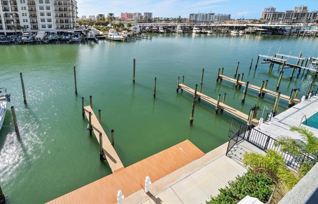 211 DOLPHIN POINT UNIT 4, CLEARWATER, FL — photo 4 of 16