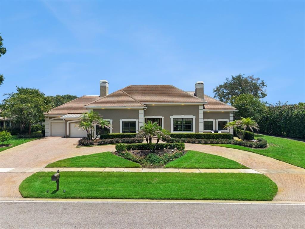 6127 TARAWOOD DRIVE
