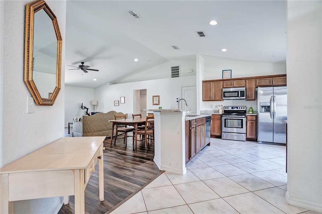 257 KISSENGEN PARK DRIVE, BARTOW, FL — photo 3 of 30
