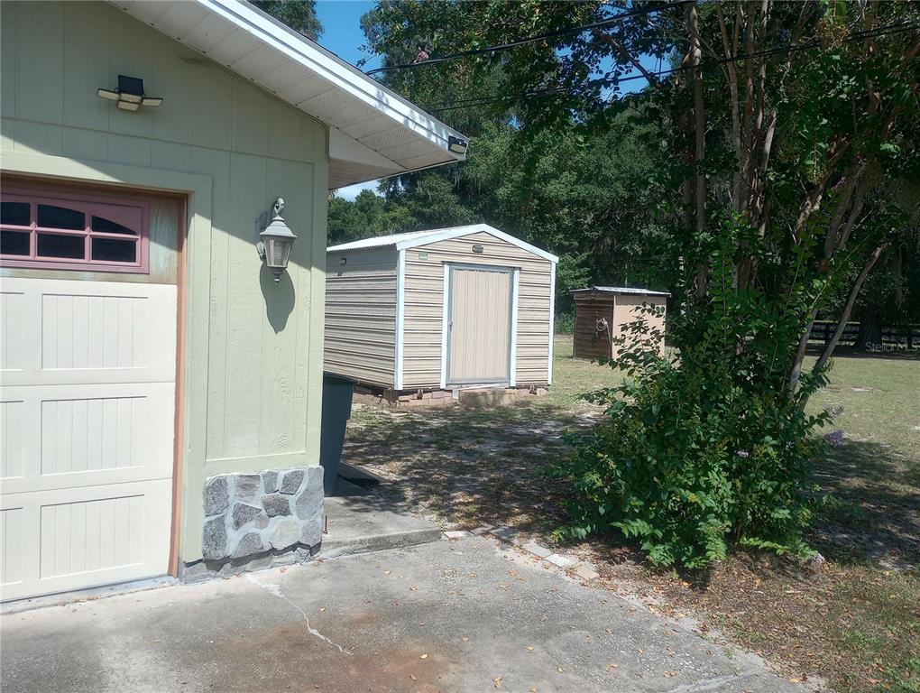 13300 NE 38TH AVENUE, ANTHONY, FL — photo 3 of 22