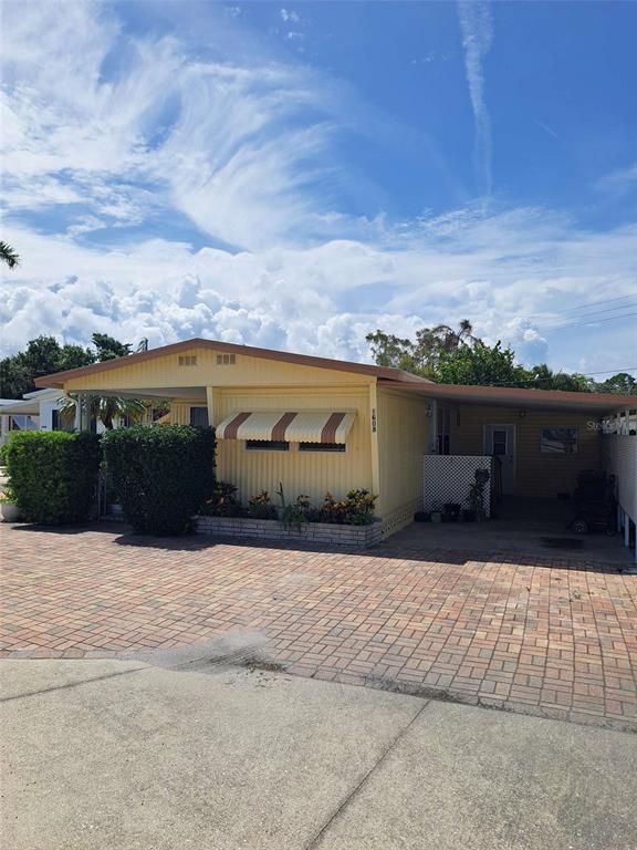 1608 FLORIDA BOULEVARD