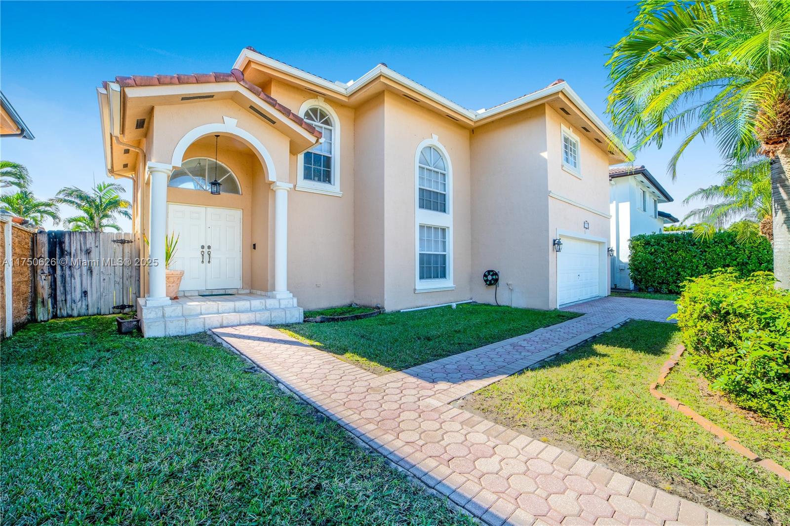 15950 SW 42nd Ter, Miami FL 33185