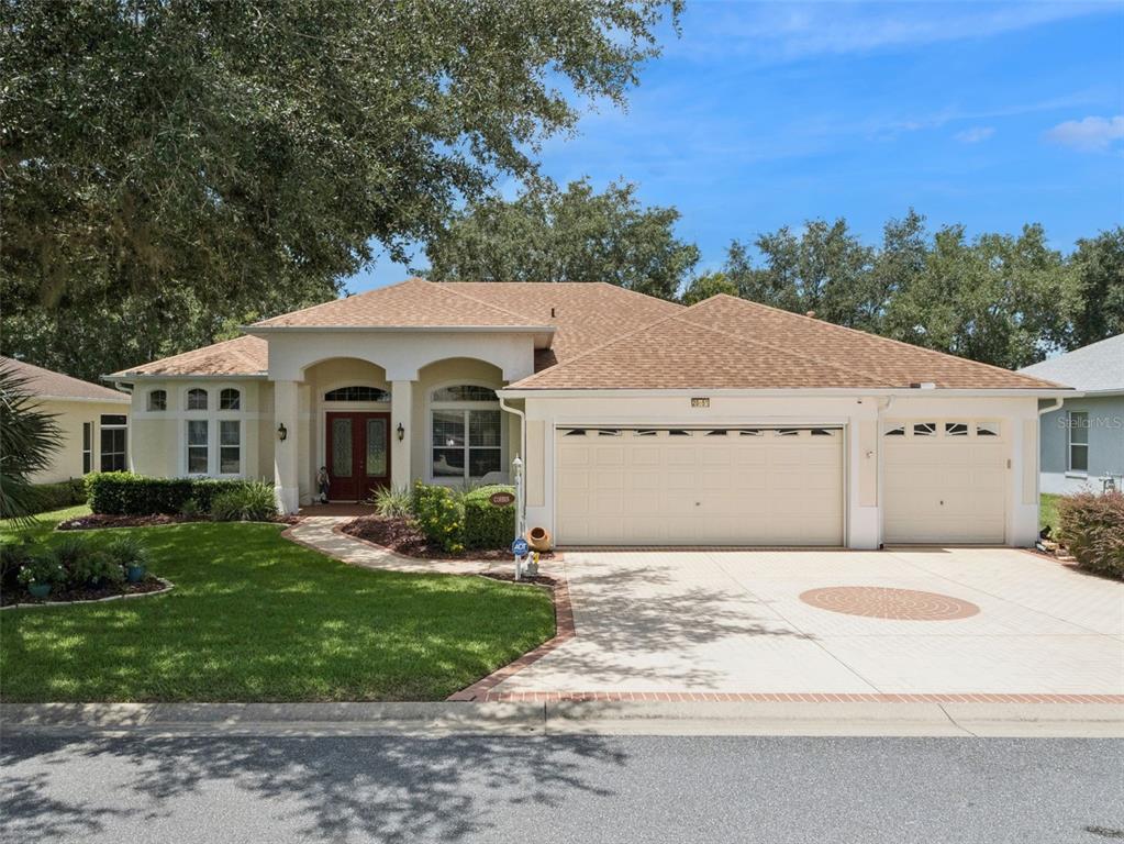 20651 PRINCE RANIER PLACE, LEESBURG, FL — photo 2 of 30