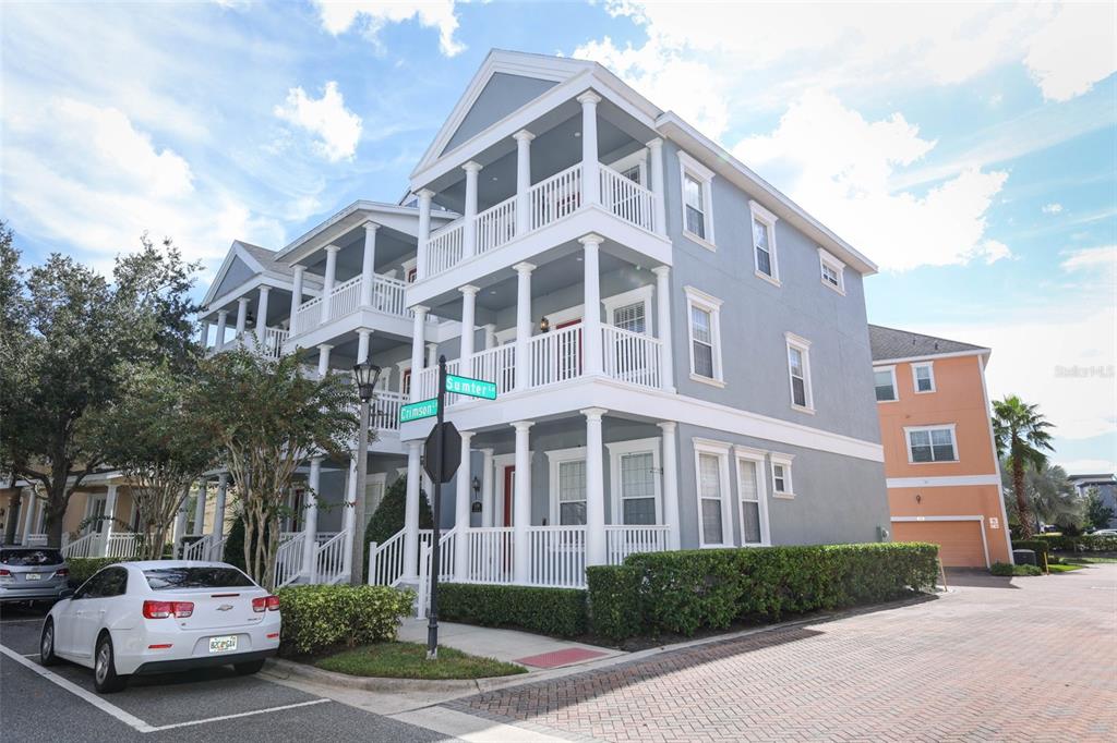 539 CRIMSON LANE