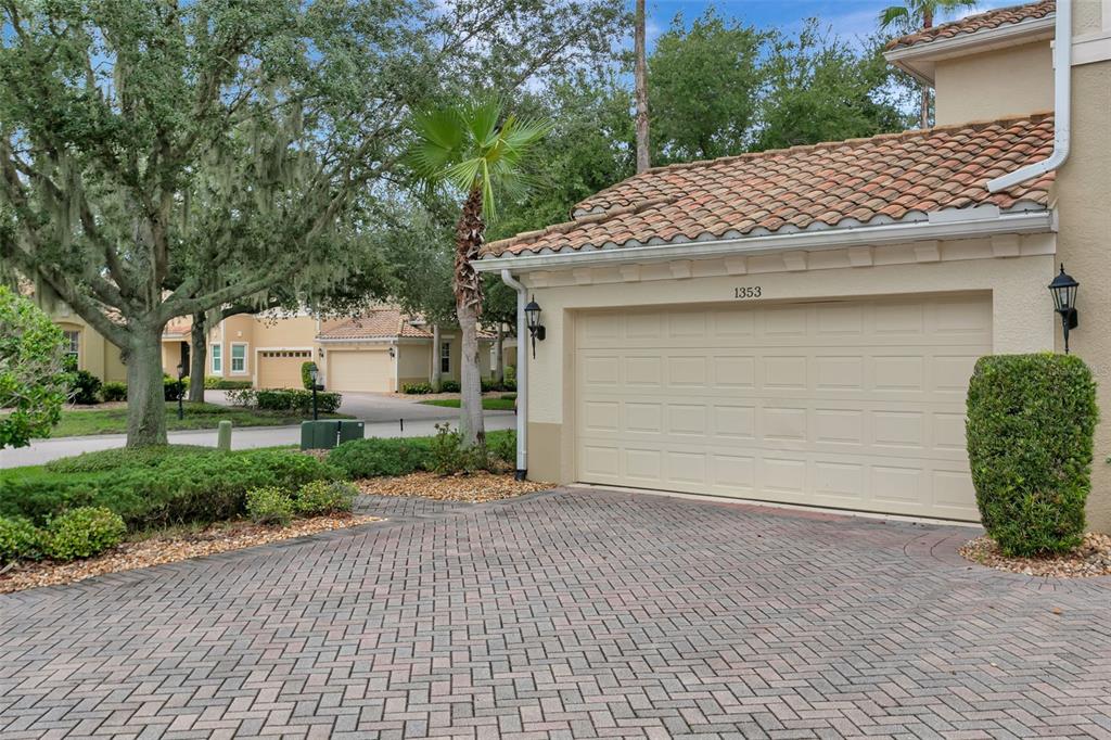 1353 EMERALD DUNES DRIVE UNIT 0, SUN CITY CENTER, FL — photo 3 of 30