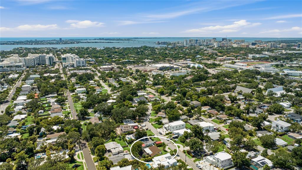 2324 TEMPLE STREET, SARASOTA, FL — photo 3 of 30
