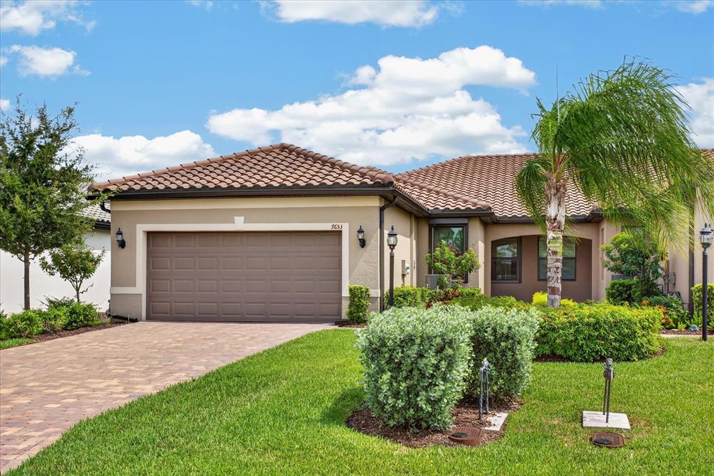 7653 SUMMERLAND COVE, BRADENTON, FL — photo 2 of 30