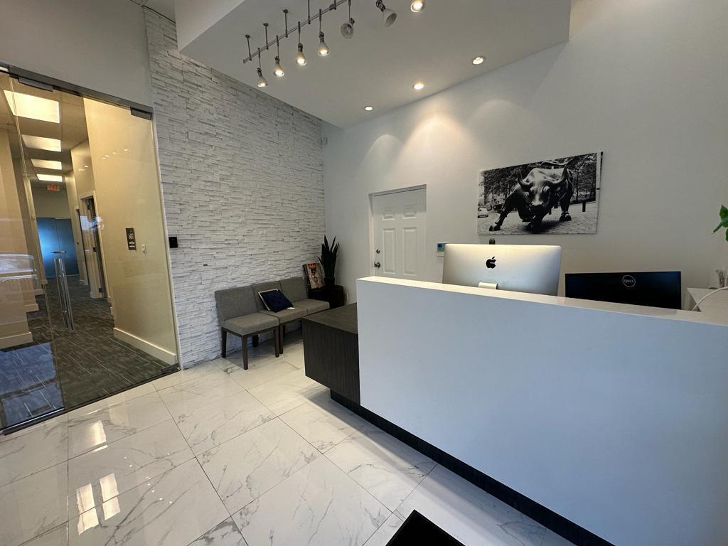 425 NW 10th Terrace, Hallandale Beach FL 33009