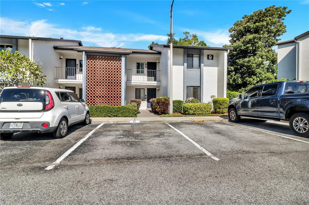 9 ESCONDIDO CIRCLE UNIT 88