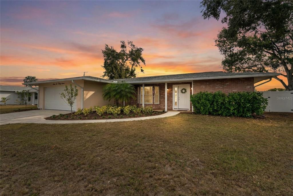 6637 BOWLINE DRIVE