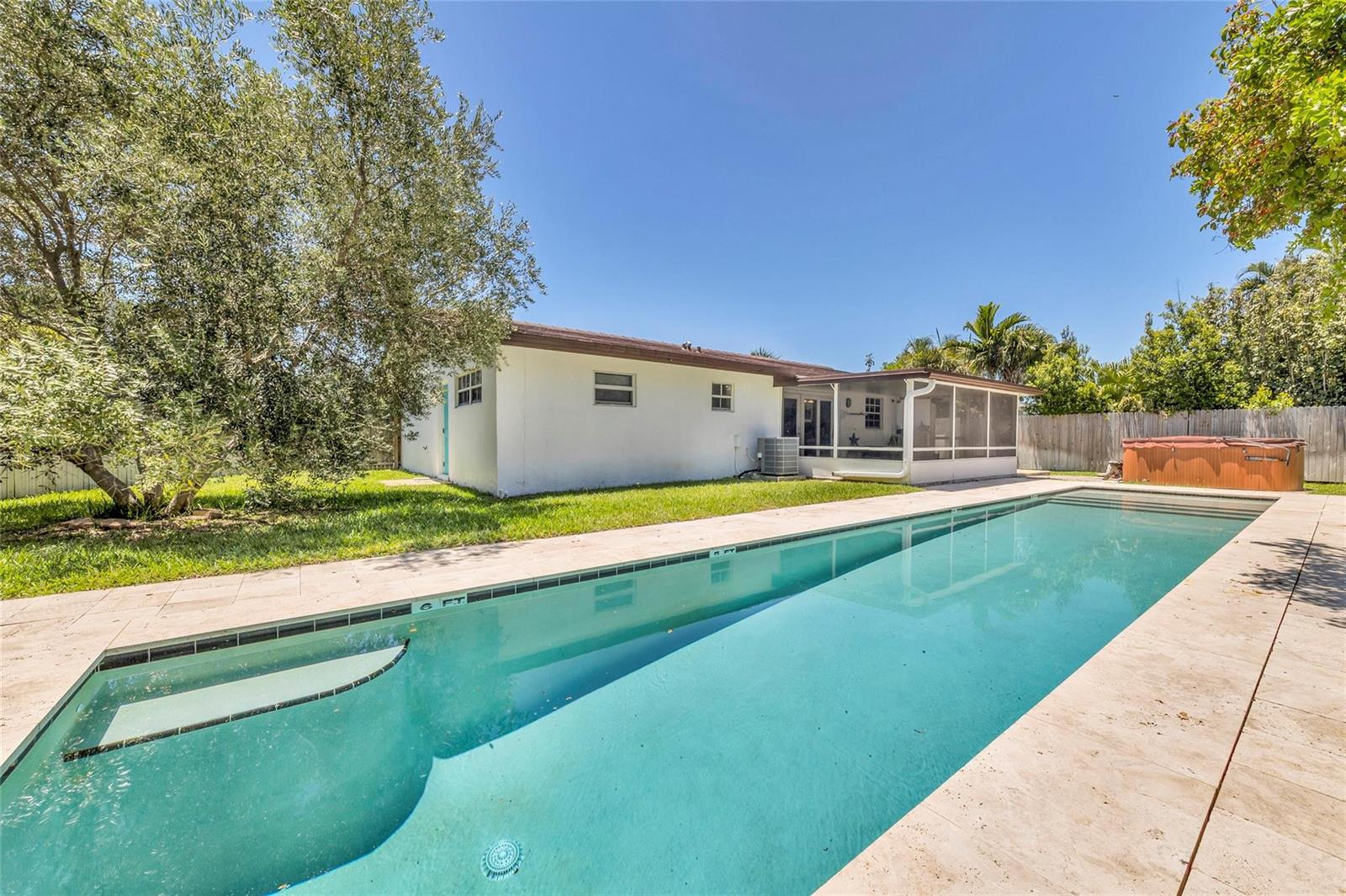 3213 Dover Road, Pompano Beach FL 33062