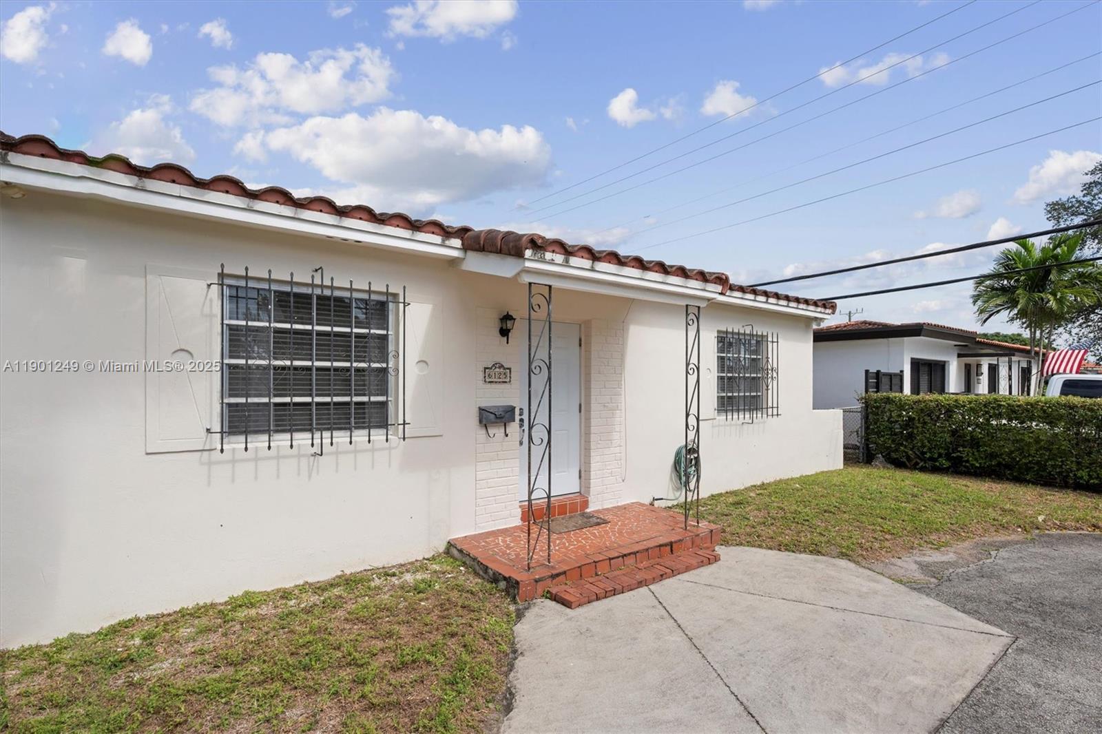6125 SW 2nd St, Miami FL 33144
