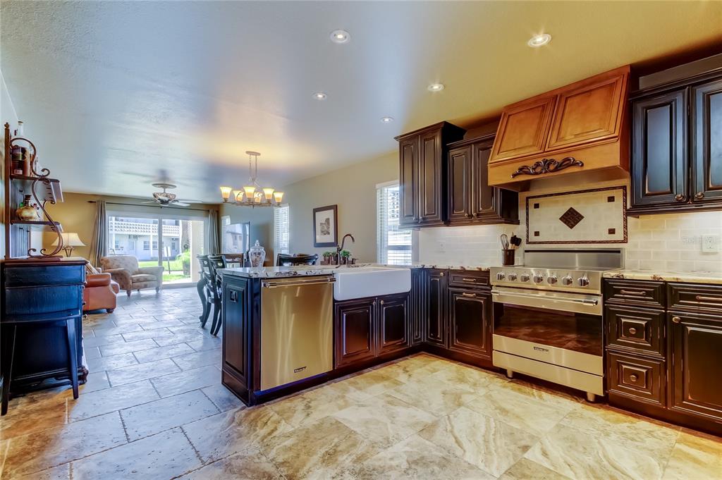 7003 SUNSET WAY UNIT 1, ST PETE BEACH, FL — photo 4 of 30