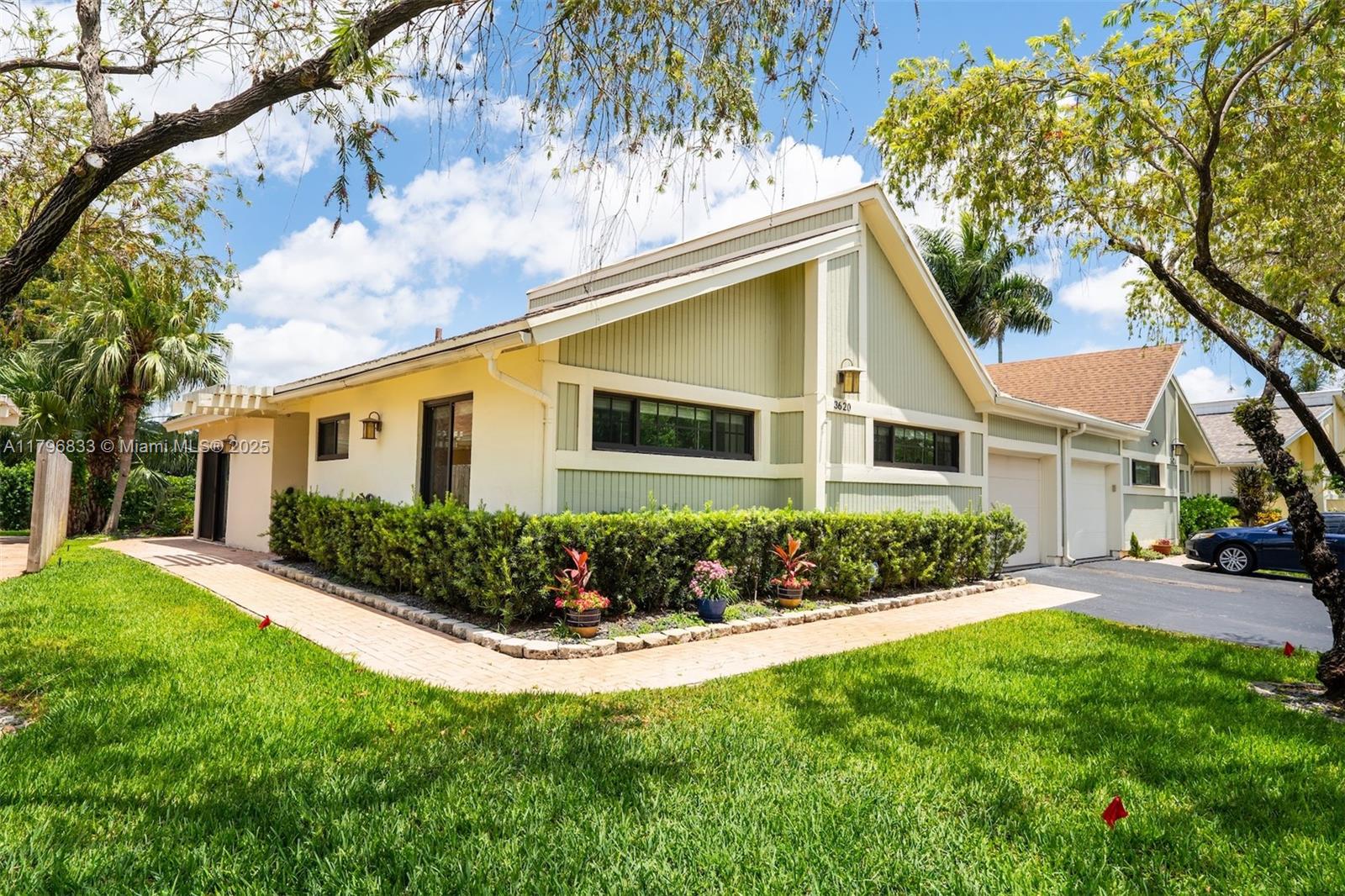 3620 E Forge Rd # 16, Davie FL 33328