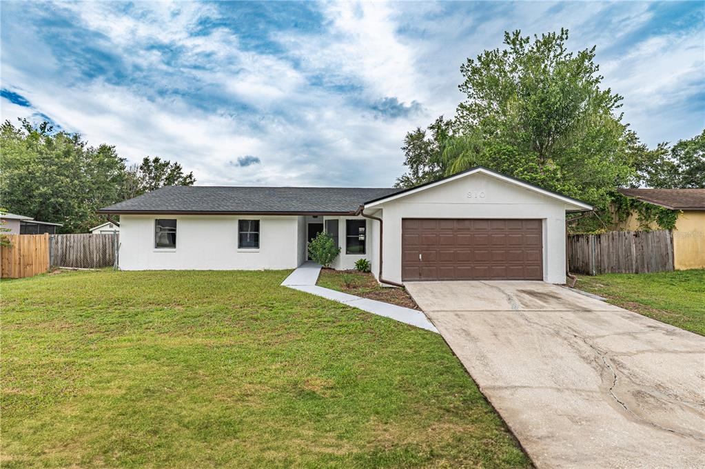 810 MOUNTBATTEN LANE