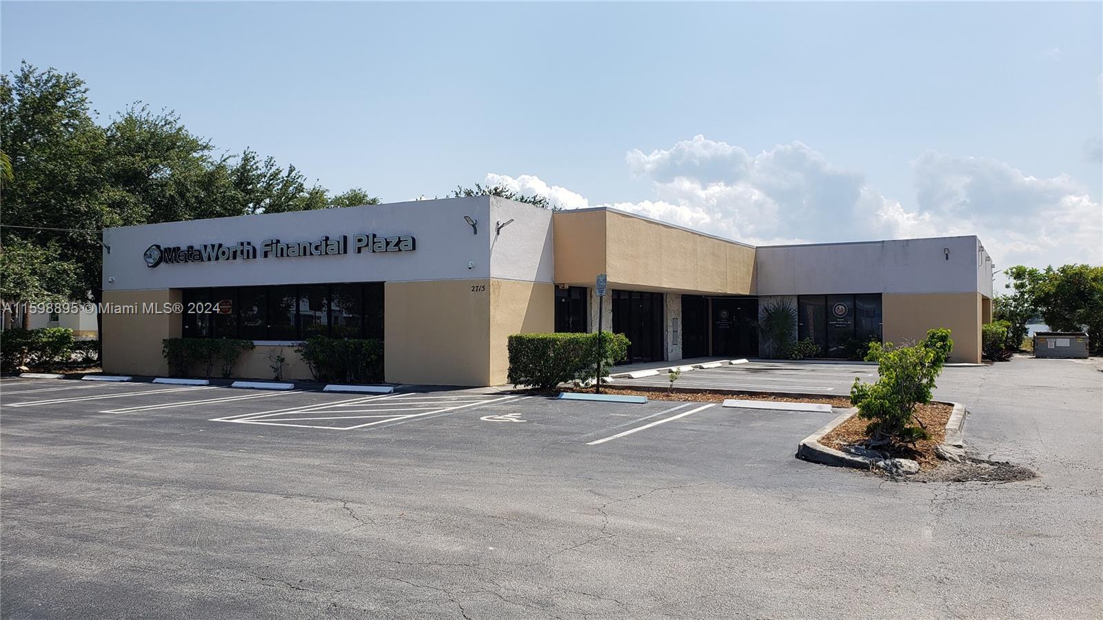 2715 N Australian Ave, West Palm Beach FL 33407