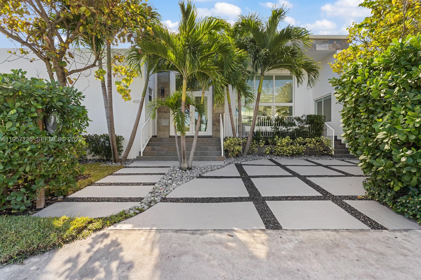 400 90th St, Surfside FL 33154