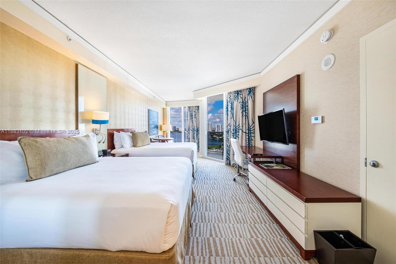 18001 Collins Ave # 1604, Sunny Isles Beach FL 33160