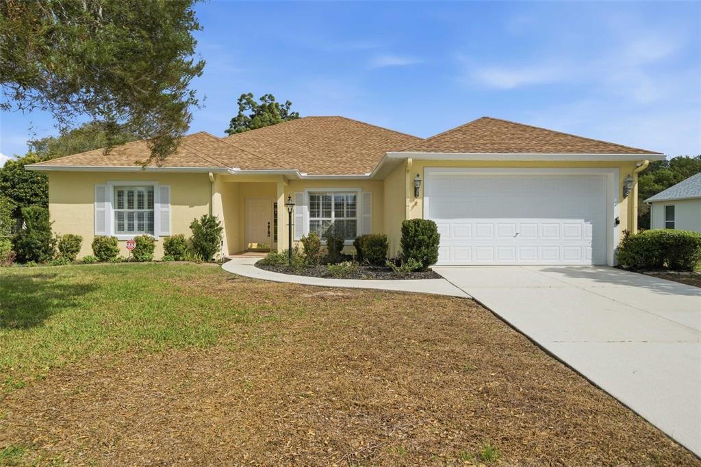 39 W AMALFI COURT
