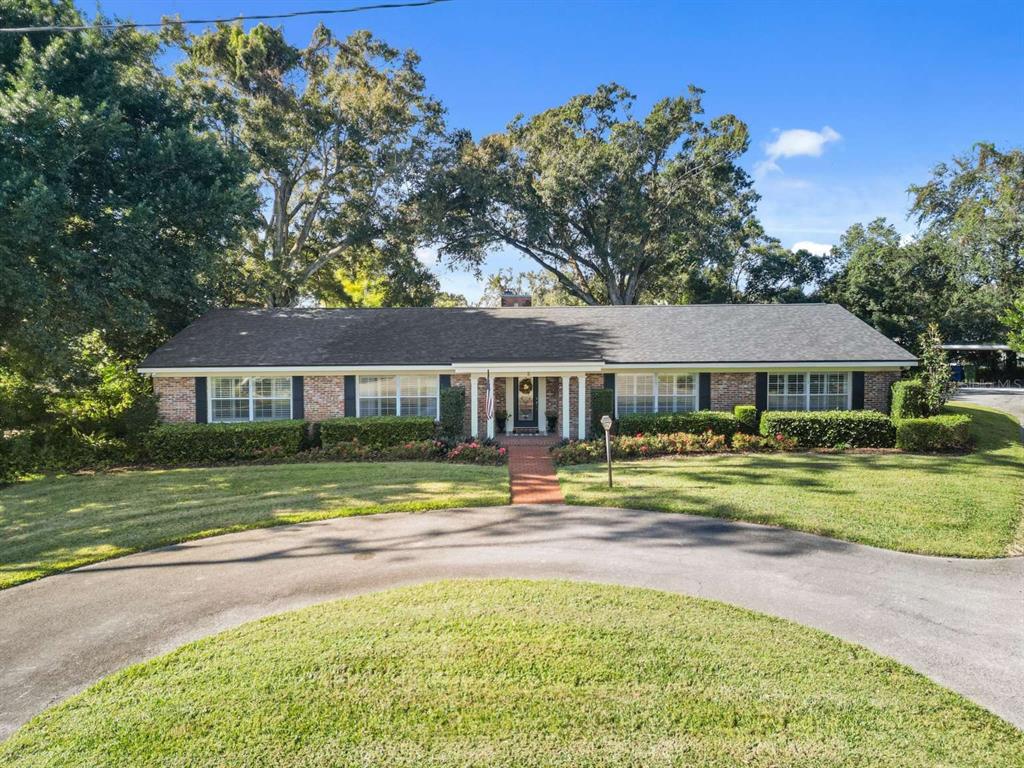 5 PEACHTREE LANE SE