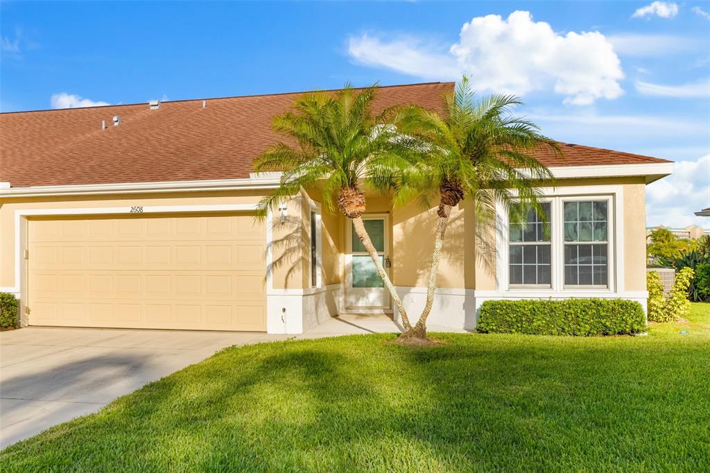 2608 EDGEWATER COURT