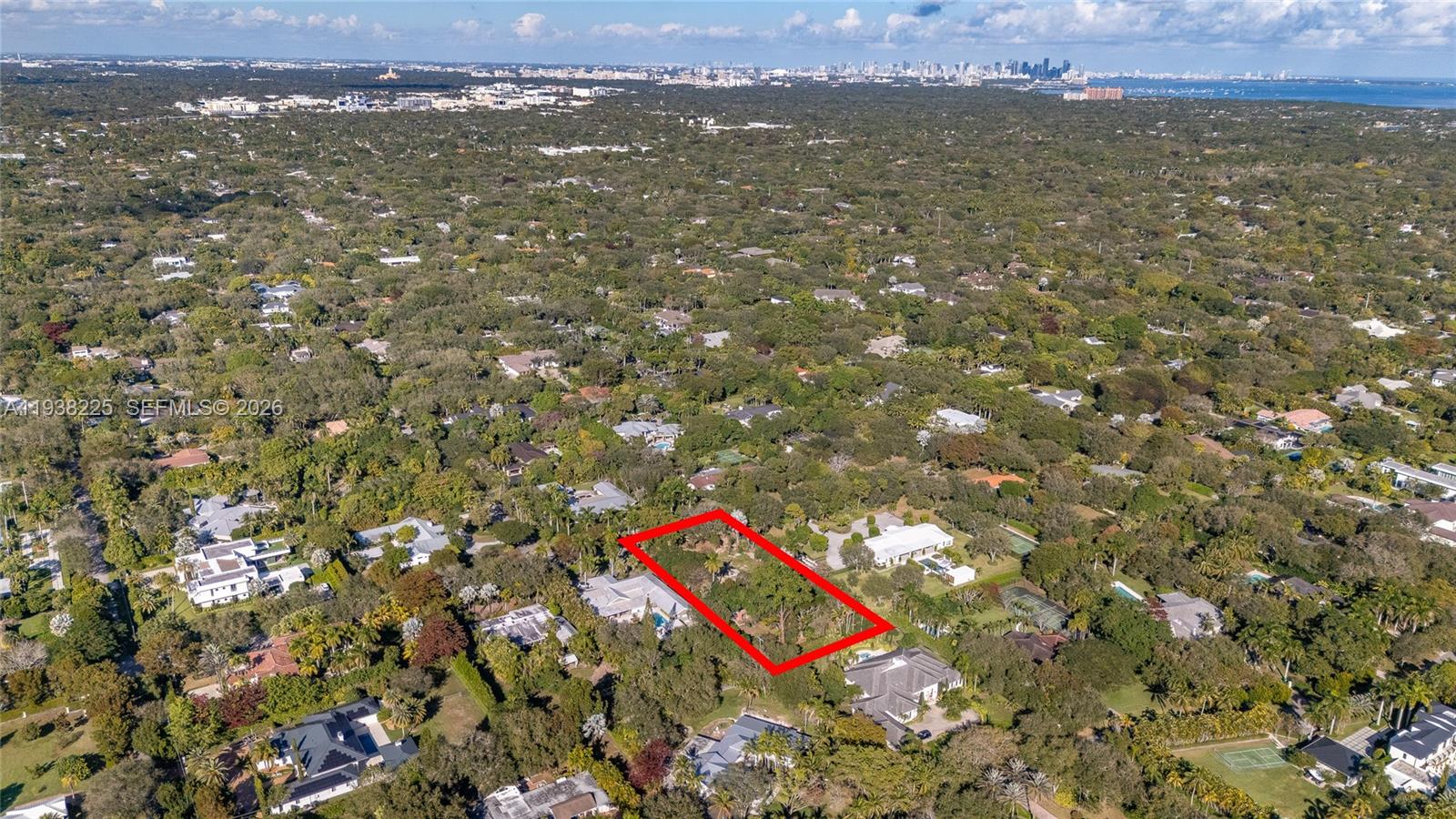 6300 SW 104th St, Pinecrest FL 33156, PINECREST, FL — photo 4 of 15