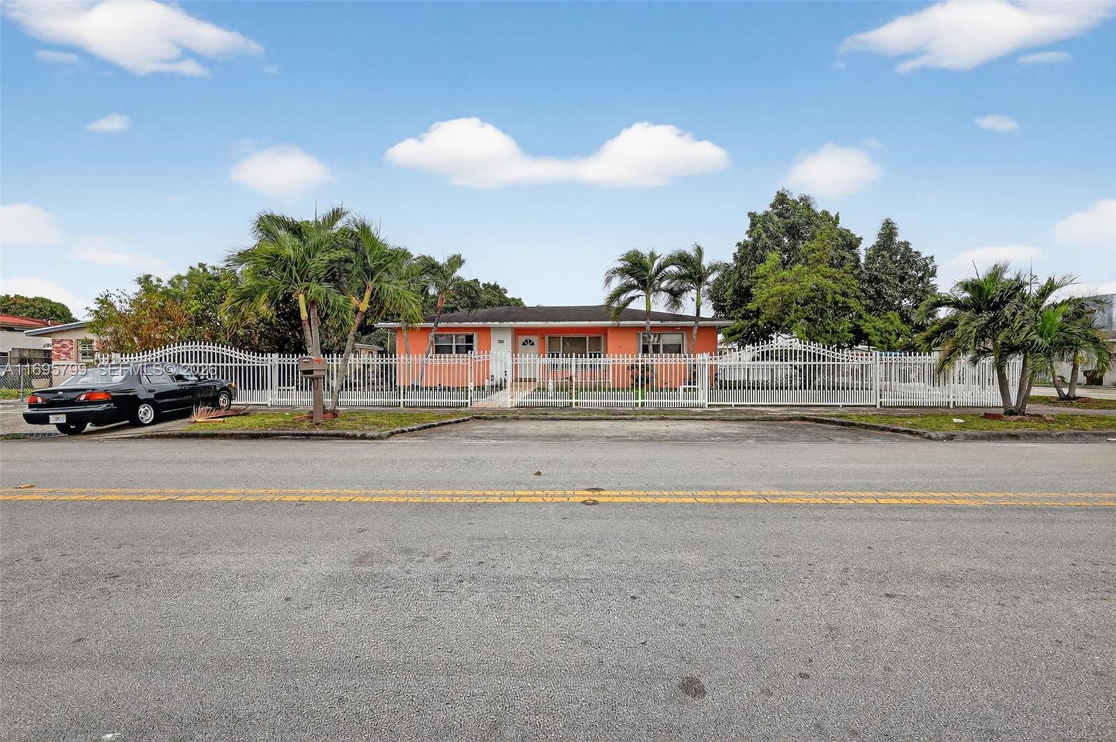 500 E 30th St, Hialeah FL 33013, HIALEAH, FL — photo 3 of 30