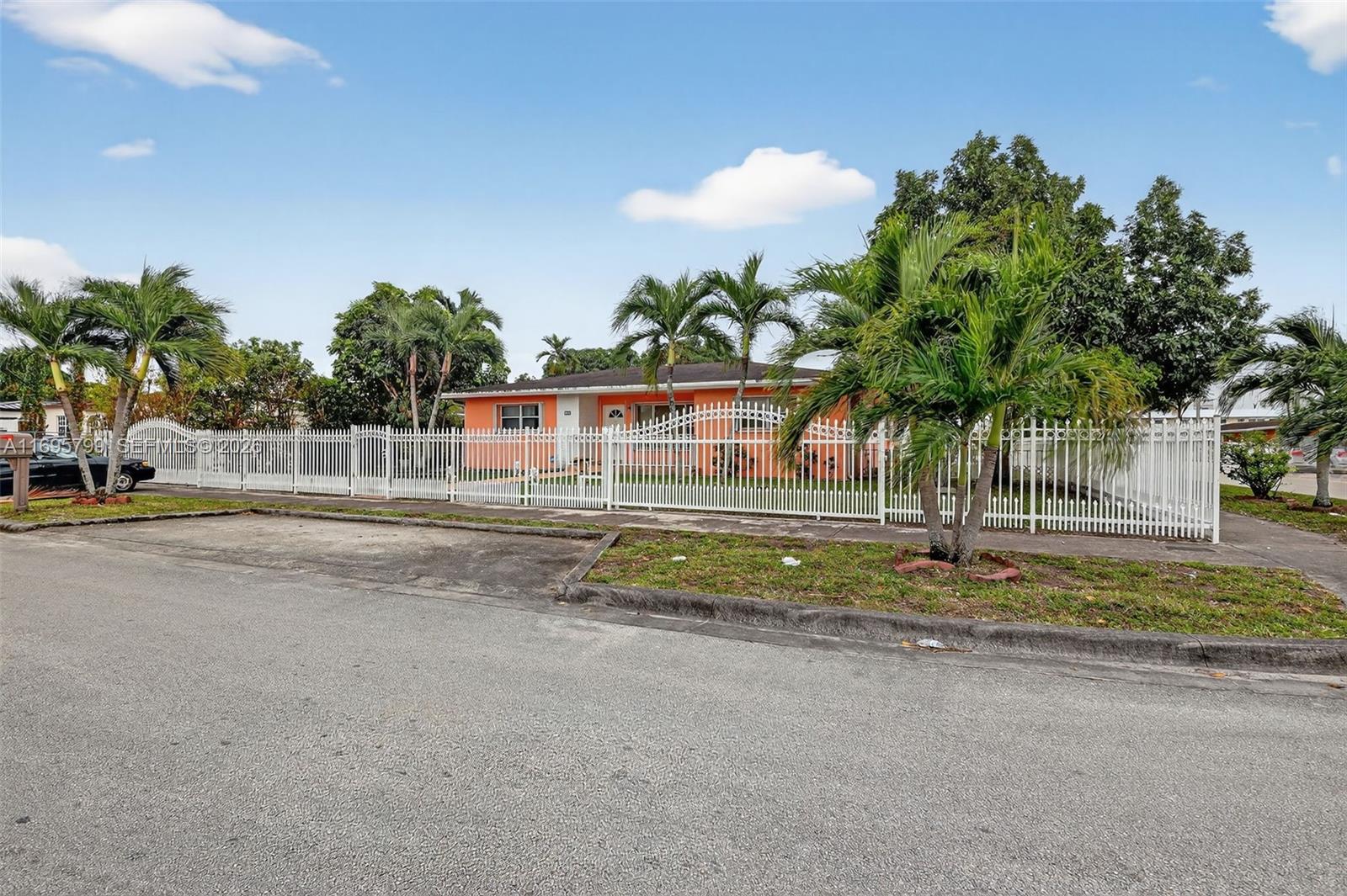 500 E 30th St, Hialeah FL 33013, HIALEAH, FL — photo 5 of 30