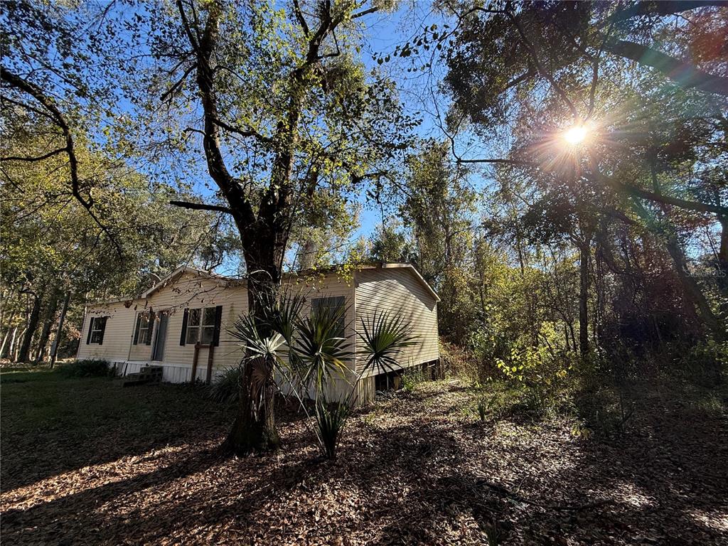 132 POND SIDE TRAIL, HAWTHORNE, FL — photo 5 of 30
