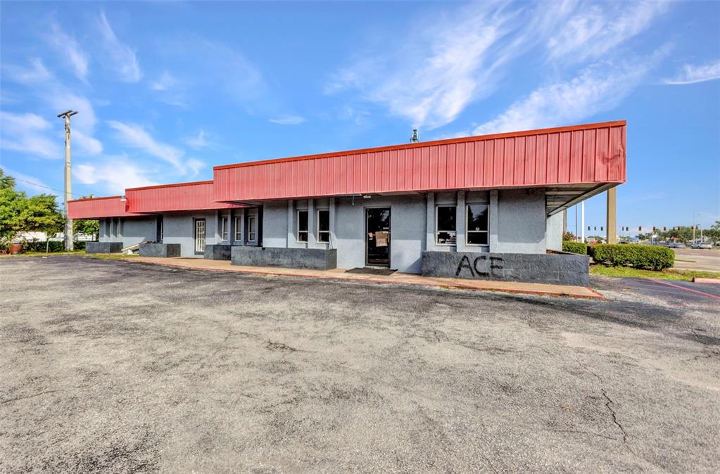 2541 TAMIAMI TRAIL UNIT C
