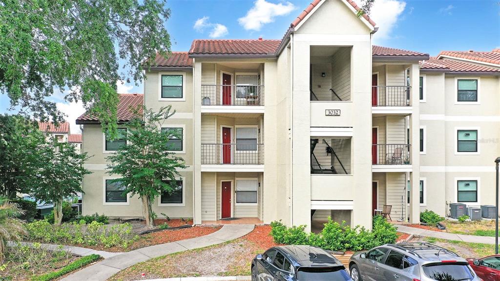 3032 PARKWAY BOULEVARD UNIT 201