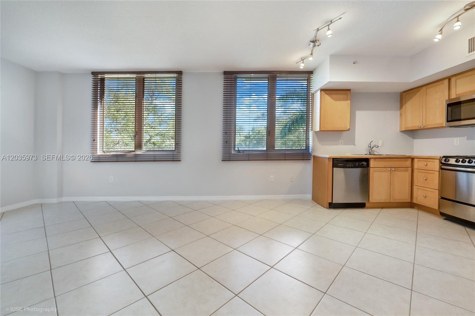 2630 SW 28th St # 53, Miami FL 33133