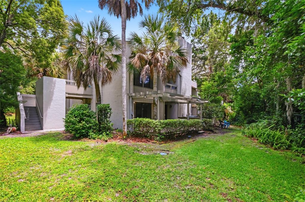 100 FAIRWAY DRIVE UNIT 100