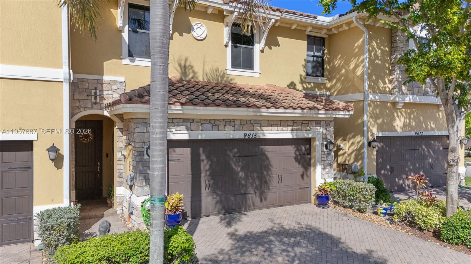 9615 Watercrest Isle, Parkland FL 33076