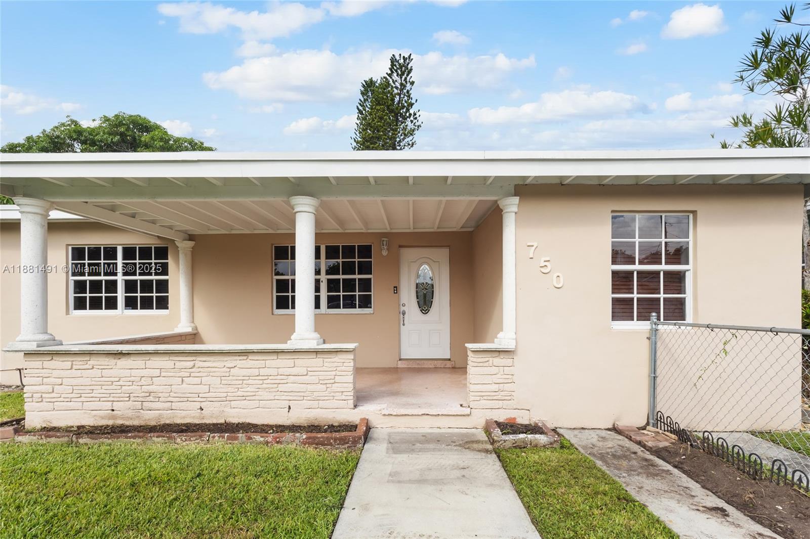 750 NW 24th Ave, Miami FL 33125